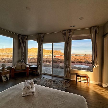 Canyon Oasis Suite With Grand Mesa View ビッグ・ウォーター エクステリア 写真