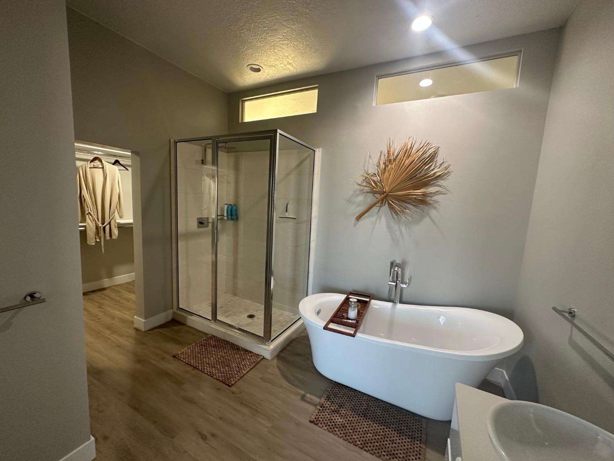 Canyon Oasis Suite With Grand Mesa View ビッグ・ウォーター エクステリア 写真