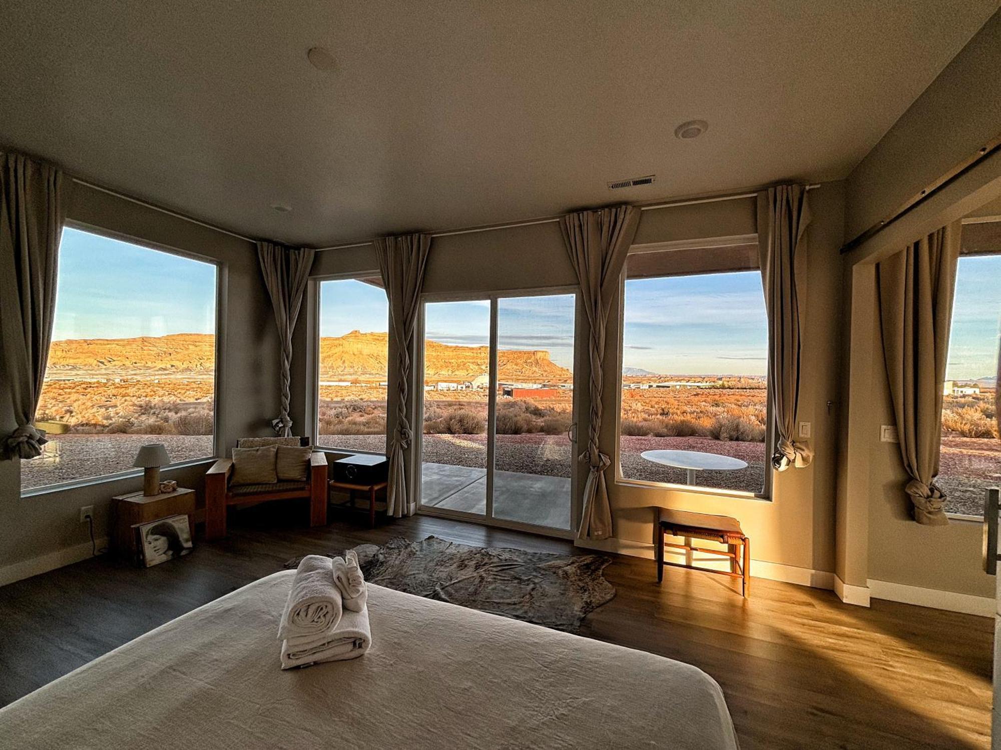 Canyon Oasis Suite With Grand Mesa View ビッグ・ウォーター エクステリア 写真
